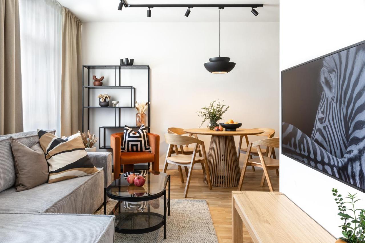Turnkey I Republic Square Apartments Prag Eksteriør billede